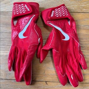 Nike Softball / Baseball Gloves